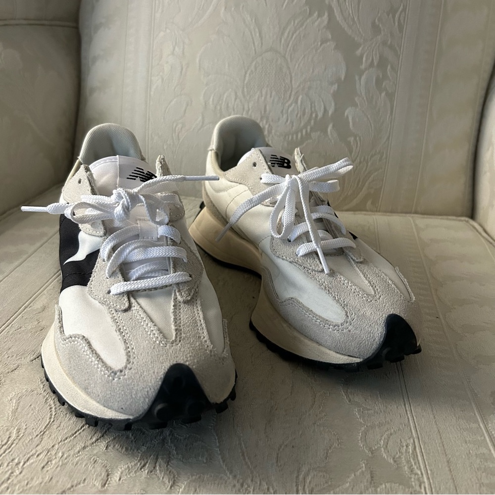 New Balance Retro 70s Style Sneakers 7.5 Low Profile Lace Up Casual Athletic - Picture 7 of 12